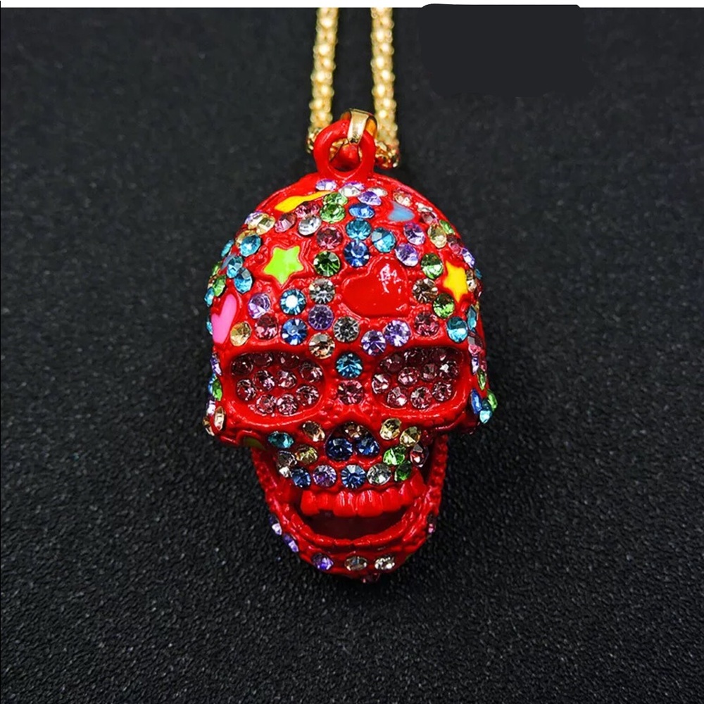 Very Cool Red Skull Heart Moon Star Neckla…